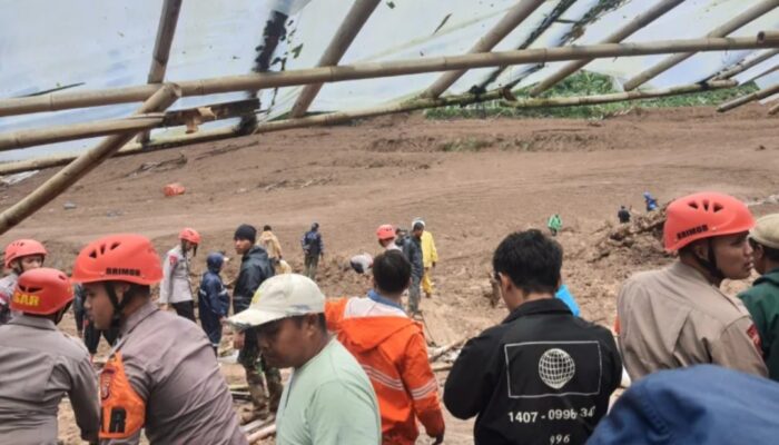 Longsor Pasirlangu Terus Menelan Korban, 25 Kantong Jenazah Dievakuasi hingga Minggu Sore