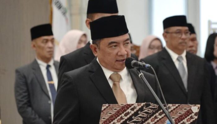 42 Pejabat Struktural Dilantik, Muksin Jadi Staf Ahli Bupati dan Asep Mulyana Pimpin Dispora Garut