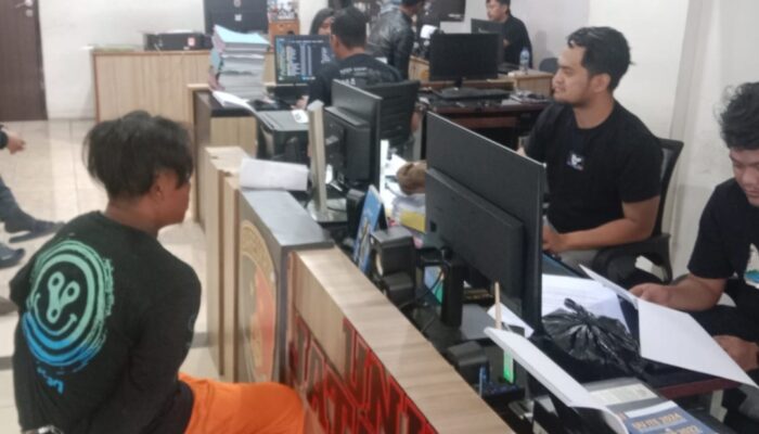 Curi HP Mahasiswa yang Sedang Diisi Daya, Pria di Banjarwangi Ditangkap Warga