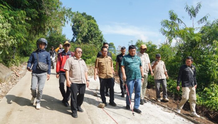 Bupati Garut Tinjau Jalan Selatan Garut, Sinkronkan Program Daerah dan Pusat demi Akses yang Lebih Layak