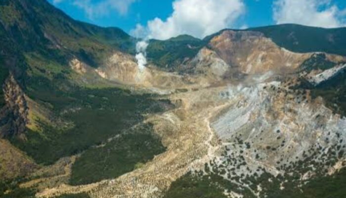 Warga Cisurupan Cemas Proyek Geothermal Papandayan, Soroti Risiko Lingkungan hingga Ancaman Lahan Pertanian