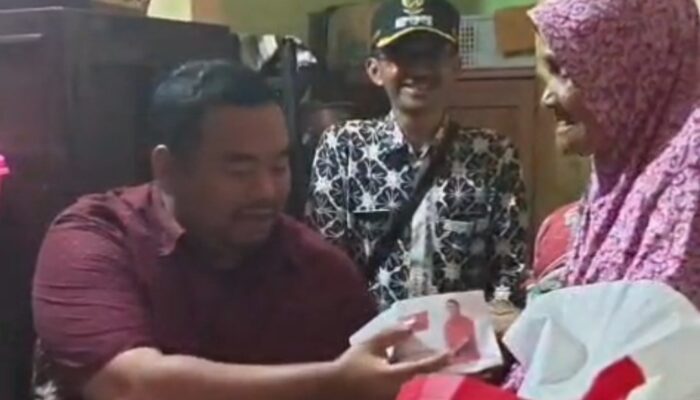 Nestapa Lansia 80 Tahun di Garut: Hidup di Rumah Nyaris Ambruk, Anggota DPRD Desak Disperkim Turun Tangan