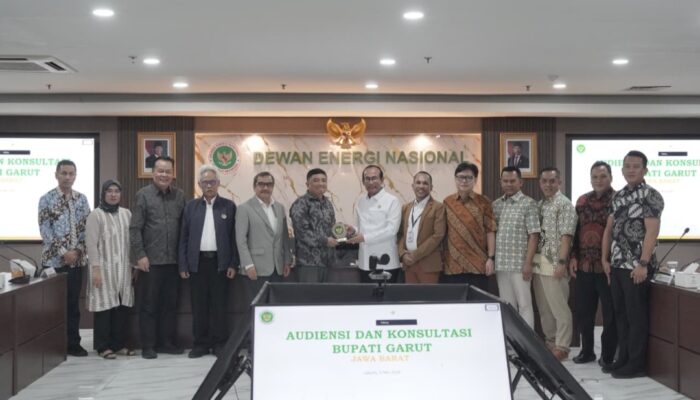 Garut Genjot Energi Terbarukan, Bupati Syakur Temui DEN Bahas Akselerasi Geothermal