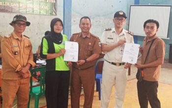 Disdukcapil Garut Jemput Bola ke Dua Wilayah, Warga Kini Bisa Urus Dokumen Kependudukan Lebih Dekat