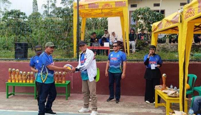 Kadispora Garut Sebut Turnamen Voli Antar-Desa di Cigedug Jadi Ruang Lahirnya Atlet Potensial