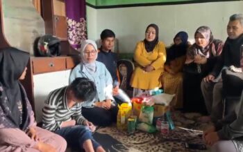 Kadinsos Garut Ungkap Penyebab Lansia Duafa di Tarogong Kaler Tak Lagi Terima Bansos, Data Disebut “Terlempar” dari DTKS