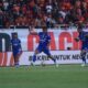 Bangkit dari Tekanan Persija, Persib Menang 2-1 di Samarinda dan Selangkah Lagi Juara