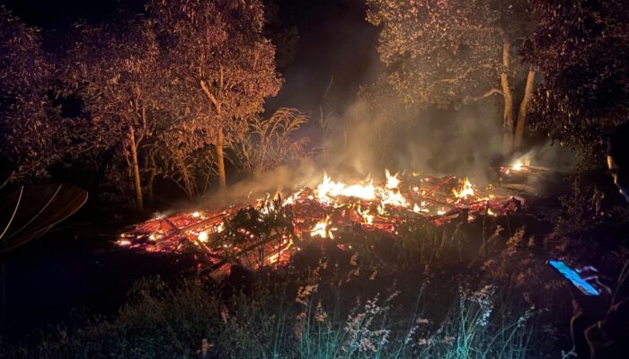 Rumah Panggung di Bungbulang Garut Ludes Terbakar, Dua Sepeda Motor Ikut Hangus