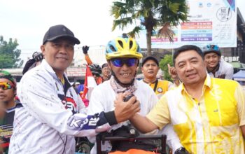 Dilepas Bupati Garut, Asep Akung Mulai Gowes ke Mekkah, Bawa Misi Spiritual hingga Kampanye Lingkungan