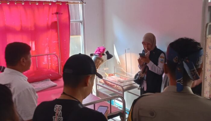 Heboh Penemuan Bayi dalam Tas di Gang Permukiman Garut, Kondisinya Sehat dan Kini Dirawat di Puskesmas