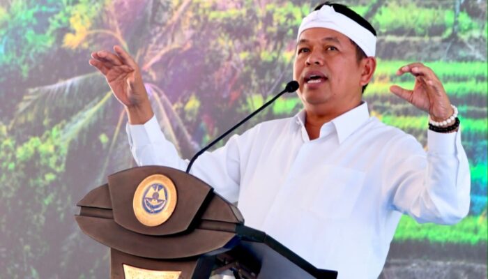 Jabar Evaluasi Angkot Tua, Dedi Mulyadi Siapkan Peremajaan Armada Listrik dan Skema Sopir Jadi Pemilik