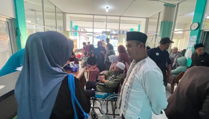 Puluhan Santri dan Guru di Garut Diduga Keracunan Usai Santap Makanan MBG, Korban Terus Bertambah