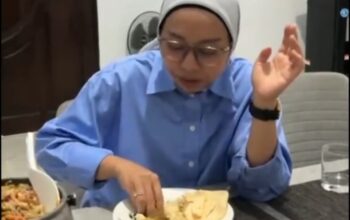 Momen Santai Usai Bekerja, Wabup Garut Putri Karlina Nikmati Nasi Liwet Kiriman Warga
