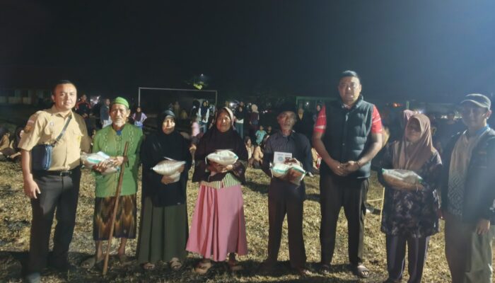 MPLS SMK Mekarmukti Garut Ditutup dengan Santunan untuk 50 Jompo dan Anak Yatim di Pakenjeng