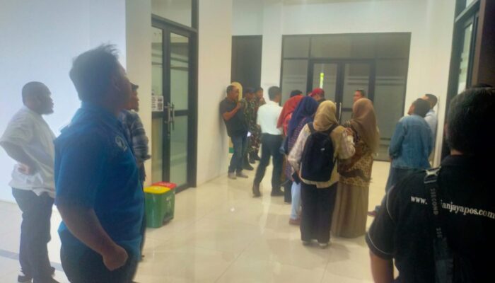 Puluhan Warga Datangi Dinas Pendidikan Garut, Soroti Transparansi SPMB 2026 di SMPN 1 Garut