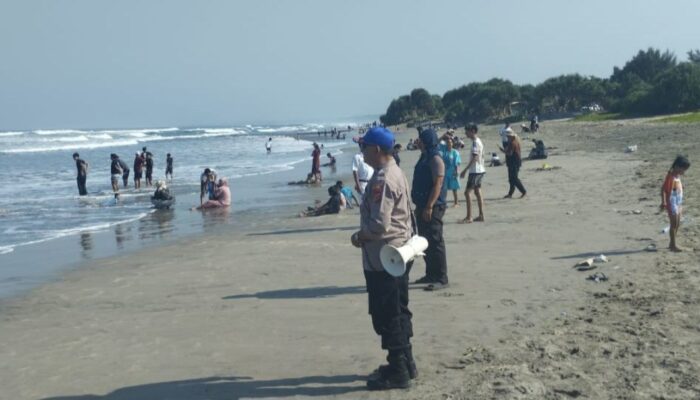 Libur Sekolah Dongkrak Kunjungan ke Pantai Garut Selatan, Pengamanan Diperketat demi Keselamatan Wisatawan