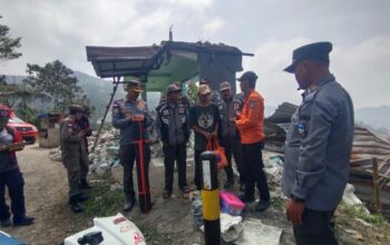 Ancaman Longsor Mengintai Empat Rumah di Banjarwangi Garut, Satu Roboh