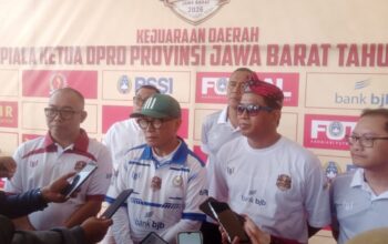 Siasat Buky Wibawa Mendorong Industri Sport Tourism dari Lapangan Futsal Garut