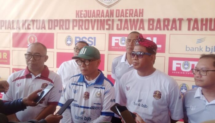 Siasat Buky Wibawa Mendorong Industri Sport Tourism dari Lapangan Futsal Garut