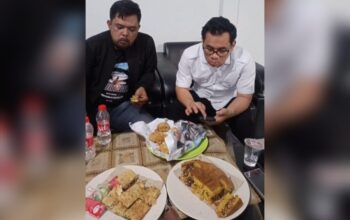 ​Pertemuan Malam Kadis PUPR Garut dengan Aktivis Sebelum Aksi: Kompromi atau Bahas Teknis?