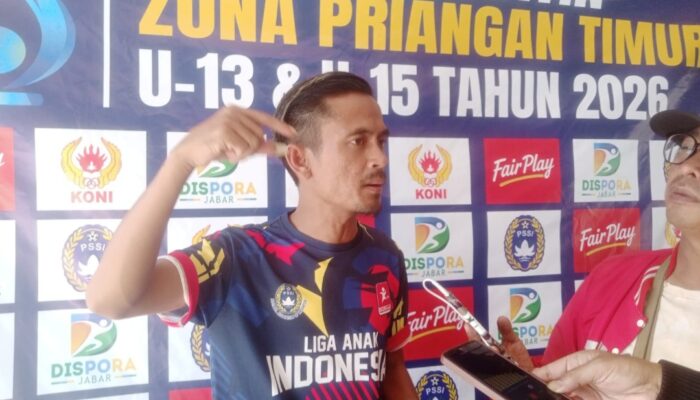 Petaka Menit Ke-70 di Garut: Wasit Disundul, Panitia Dipukul pada Piala Soeratin