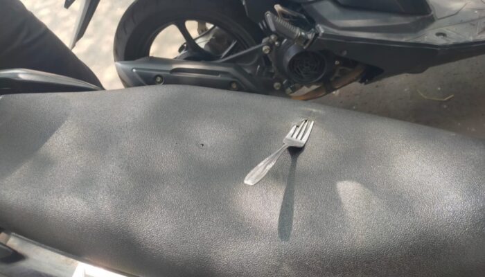 Jok Sepeda Motor Wartawan Ditusuk Garpu, Sistem Pengawasan Samsat Garut Dipertanyakan