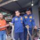 Dua King Kobra 3 Meter Resahkan Warga Limbangan Garut, Damkar Bergerak dalam 10 Menit