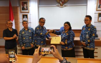 Amunisi Baru Minyak Akar Wangi Garut: Lindungi Warisan, Pacu Nilai Ekonomi