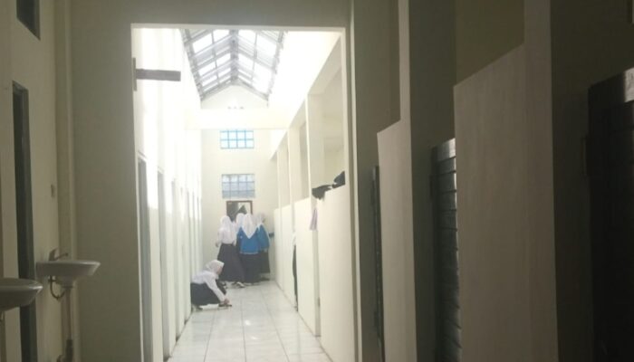 Demi Kenyamanan 1.500 Siswa, SMPN 1 Garut Benahi Fasilitas Sanitasi