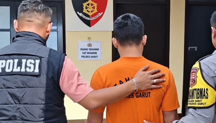 Ditegur Bising Mobil, Pria di Garut Masuk Rumah Warga dan Hantam Ibu-Anak Pakai Helm
