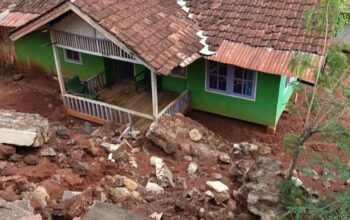 Bayang-Bayang Longsor Susulan Hantui Limbangan, Warga Desak Perbaikan Cepat TPT Pasirwaru